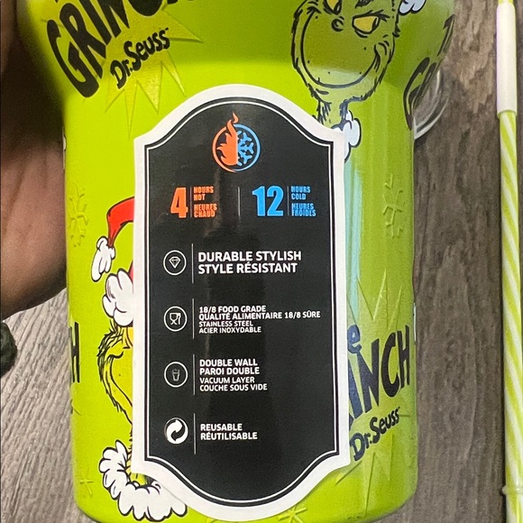Dr. Seuss Grinch 40 oz Tumbler with Handle, Lid and Straw - Picture 7 of 7